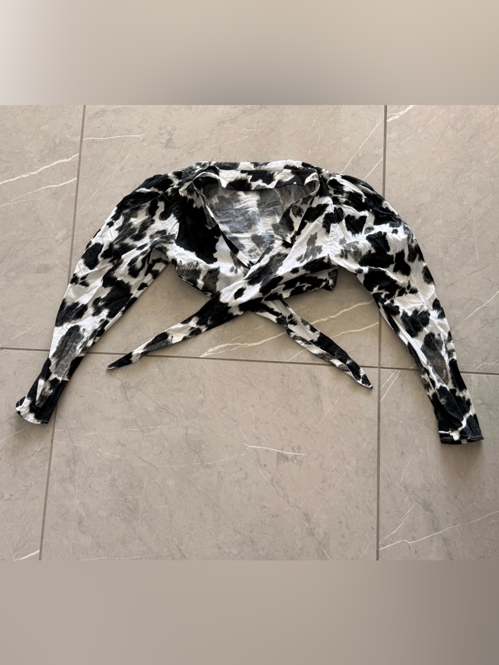 WeWoreWhat Black and White Animal-Print Hair Scarf